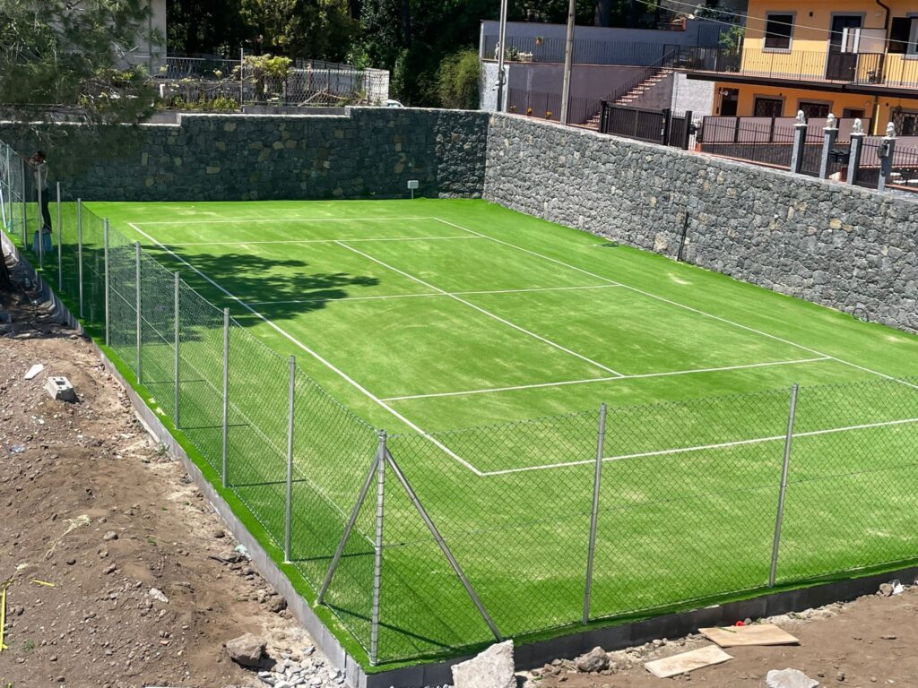 Campo sportivo in hotel a Mascalucia - Mondialgreen